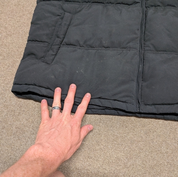 Coleman Mens Puffer Vest Black Microfiber Insulated Sherpa Collar Size XXL - Picture 5 of 11